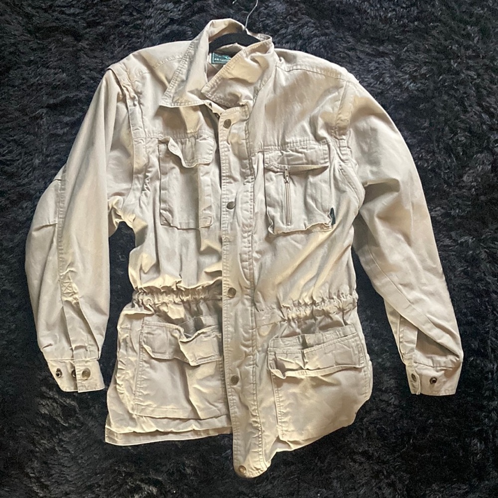 Walkabout Field jacket size Large (tan)